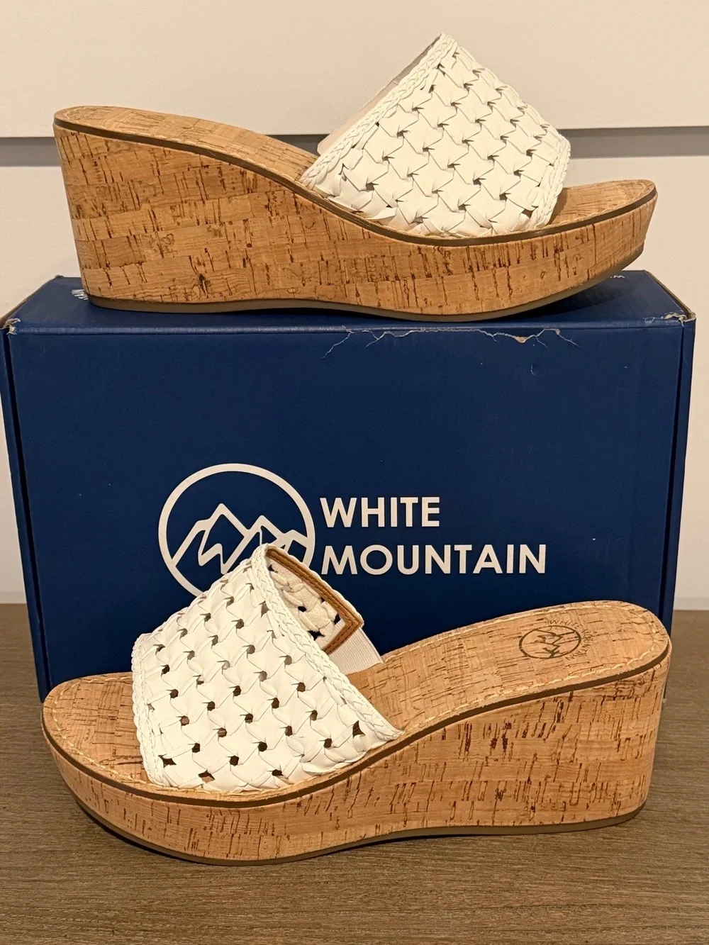 NWT White Mountain Women’s Charges Platform Slide Wedge Sandals, Size 10M, NWT